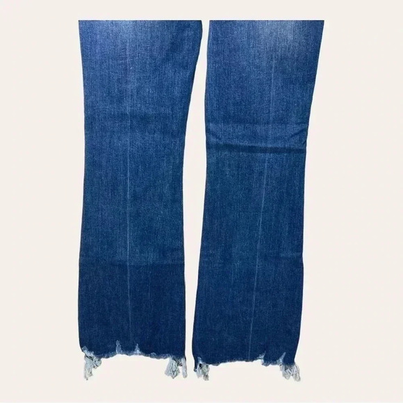 0564. New W/‎ TAGS SPECIAL A SHARK BITE FLARE DENIM JEANS SIZE 1 MWDIUM WASH - Picture 13 of 13